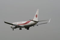 7T-VKA @ EBBR - flight AH2060 is descending to rwy 25L