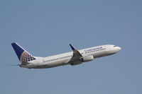 N76504 @ KFLL - Boeing 737-800 - by Mark Pasqualino