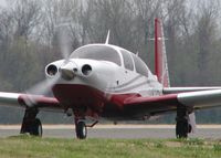 N124TN @ DTN - Taxiing to runway 14 via Foxtrot at the Shreveport Downtown airport. - by paulp