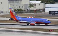 N754SW @ KFLL - Boeing 737-700 - by Mark Pasqualino