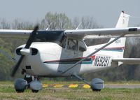 N5929T @ DTN - Heading to runway 14 via Foxtrot at the Shreveport Downtown airport. - by paulp