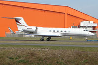 N888HE @ EGGW - Gulfstream V at Luton - by Terry Fletcher