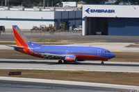 N316SW @ KFLL - Boeing 737-300 - by Mark Pasqualino