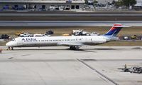 N915DL @ KFLL - MD-88