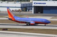 N726SW @ KFLL - Boeing 737-700 - by Mark Pasqualino