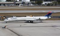N960DL @ KFLL - MD-88
