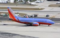 N457WN @ KFLL - Boeing 737-700 - by Mark Pasqualino