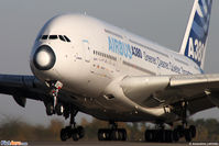F-WWOW @ LFOK - T/O RWY 28