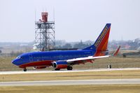 N776WN @ CID - SWA8632 landing runway 9, bringing in a team at 11:30 local - by Glenn E. Chatfield