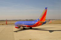 N776WN @ CID - Taxiing to Runway 13 for departure - by Glenn E. Chatfield