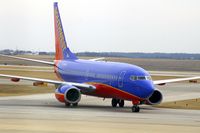 N776WN @ CID - Turning onto Delta taxiway on the way to Landmark - by Glenn E. Chatfield
