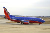 N776WN @ CID - Taxiing on Delta on the way to Landmark - by Glenn E. Chatfield