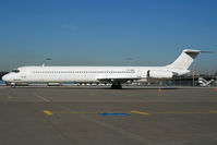 YR-MDR @ CGN - visitor - by Wolfgang Zilske