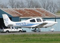 N961CD @ DTN - Rolling down runway 14 about to lift off from the Shreveport Downtown airport. - by paulp