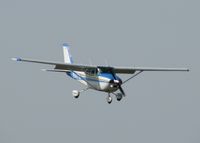 N9427M @ DTN - Landing at Downtown Shreveport. - by paulp