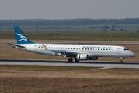 4O-AOA @ VIE - Montenegro Airlines Embraer ERJ-195 - by Juergen Postl