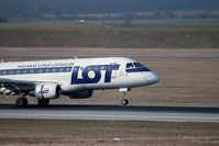 SP-LDB @ VIE - Embraer ERJ-170 - by Juergen Postl