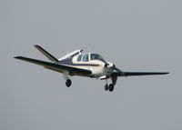 N744B @ DTN - Final for 14 at Downtown Shreveport. - by paulp