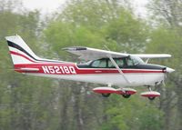 N5218Q @ DTN - Landing on runway 14 at the Shreveport Downtown airport. - by paulp