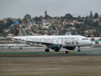 N931FR @ SAN - 'Jo-Jo' departs for Denver - by Chris Carter