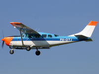 PH-OTJ @ EHTE - Cessna CT207A Fugro Aerial Mapping PH-OTJ @ EHTE - Cessna CT207A Fugro Aerial Mapping