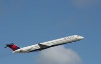 N983DL @ KFLL - MD-88 - by Mark Pasqualino