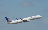 N31412 @ KFLL - Boeing 737-900 - by Mark Pasqualino