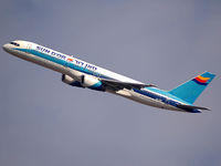 4X-EBT @ VIE - Sometimes in VIE for Charterflights - by Patrick Radosta