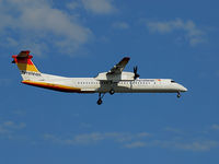 OE-LGF @ VIE - This Q400 was the last plane with Tyrolean Colors - approaching VIE RWY 34 in April 08 - by Patrick Radosta