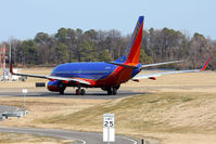 N913WN @ ORF - Southwest Airlines N913WN (FLT SWA1065) taxiing to RWY 23 for departure to Baltimore/Washington Int'l (KBWI). - by Dean Heald