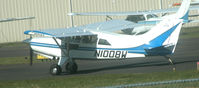 N1008W @ S50 - on apron at Auburn - by Wolf Kotenberg