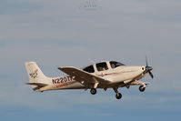 N220TH @ KGEU - SR20
