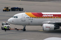 EC-IZH @ VIE - Iberia Airbus A320-214