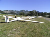 F-CGST @ LA MOTTE D - waiting winch take off - by agl