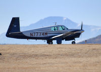 N7774M @ KAPA - Position and Hold for 17L. - by Bluedharma