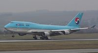 HL7486 @ LOWW - Korean Air - by Delta Kilo