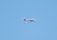 N222BE @ KAPA - On final approach to 17L.