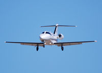N510GG @ KAPA - On final approach to 17L.