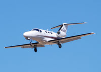 N510GG @ KAPA - On final approach to 17L.