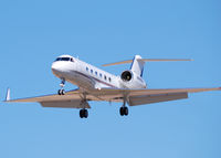 N428QS @ KAPA - On final approach to 17L.