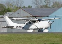 N66031 @ DTN - Turning onto runway 14 at the Shreveport Downtown airport. - by paulp