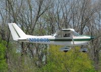 N8006L @ DTN - About to touch down on 14 at the Shreveport Downtown airport. - by paulp