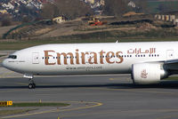 A6-ECH @ VIE - Emirates Boeing 777-31H(ER)