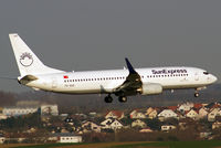 TC-SUZ @ VIE - SunExpress Boeing 737-8HX(WL)