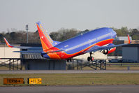 N641SW @ ORF - Southwest Airlines N641SW (FLT SWA1573) departing RWY 23 enroute to Baltimore/Washington Int'l (KBWI).