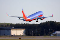 N493WN @ ORF - Southwest Airlines N493WN (FLT SWA3015) climbing out from RWY 23 enroute to Jacksonville Int'l (KJAX).