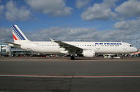 F-GTAJ @ EKCH - A321