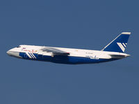 RA-82080 @ VIE - This impressive cargo plane visited Vienna in Summer 2006 - by P. Radosta - www.austrianwings.info