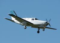 N146DG @ SHV - Landing on 32 at the Shreveport Regional airport. - by paulp