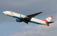 OE-LPD @ IAD - Departing KIAD for Vienna